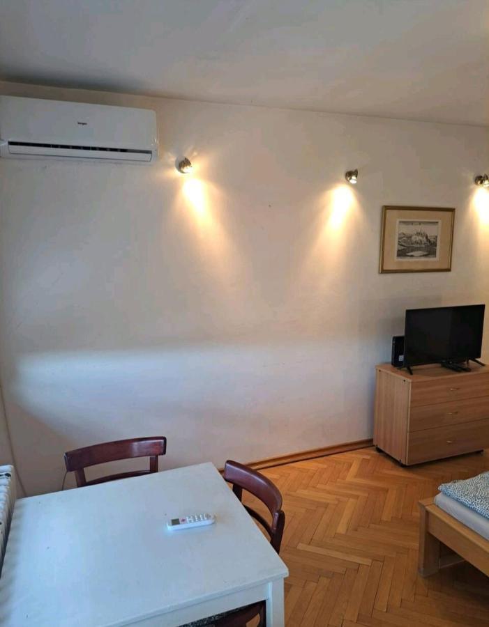 Apartman Milica 2023 Белград Екстериор снимка